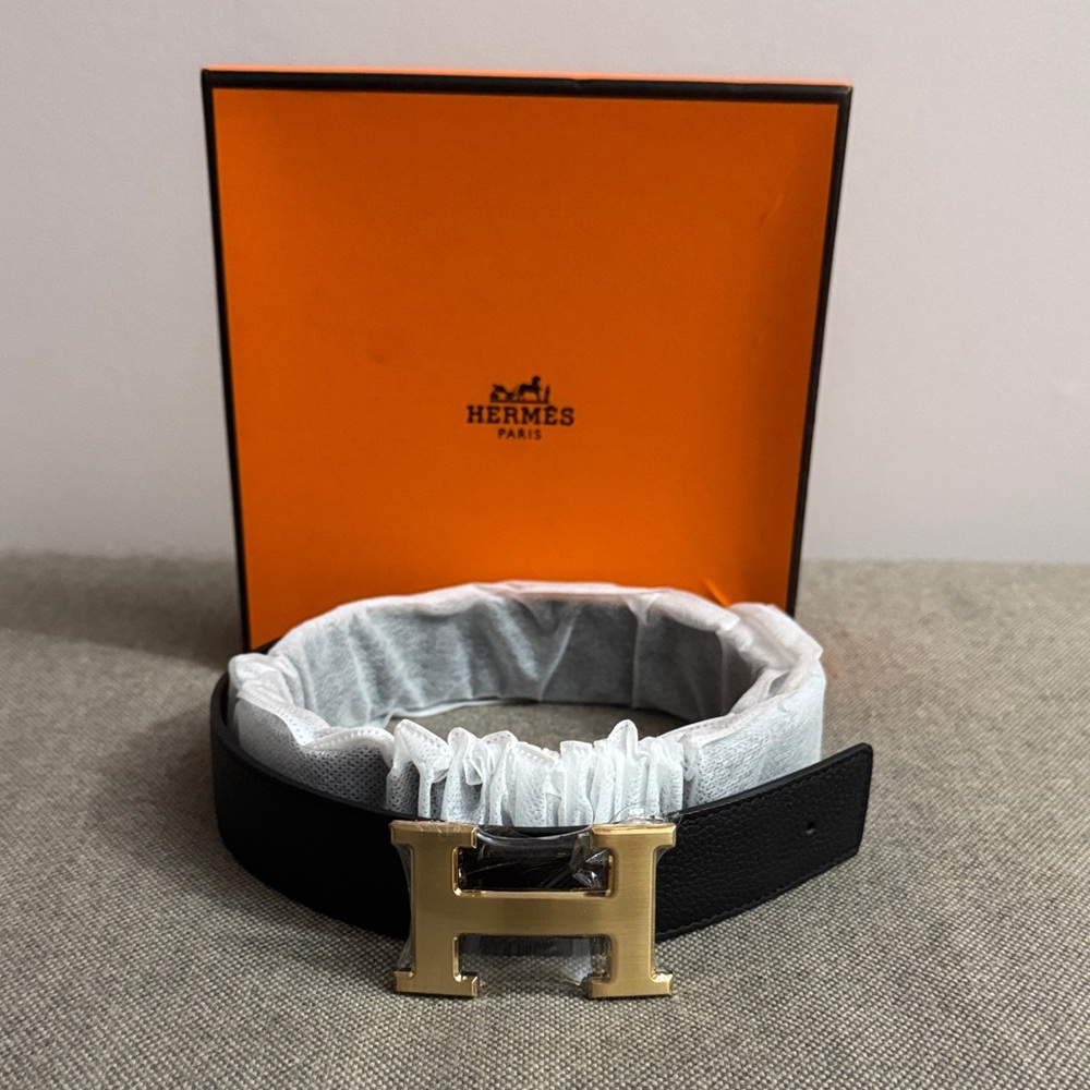 Black Leather Belt with Gold H Buckle